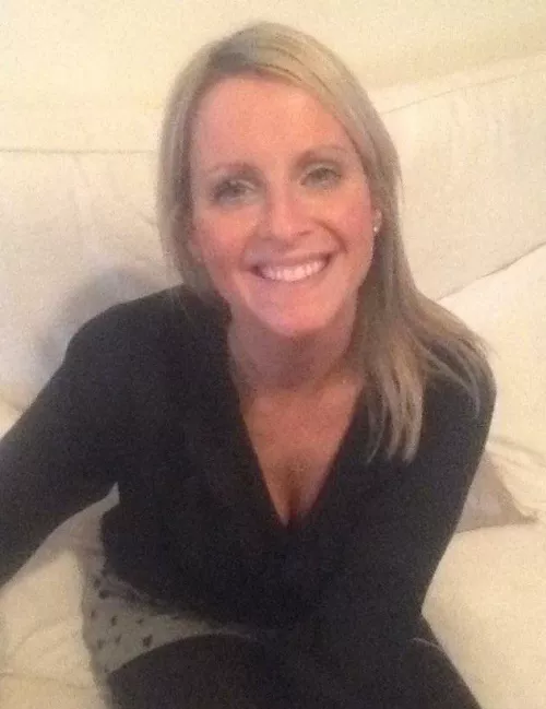 What y’all think of my teacher who happens to be a sexy MILF?