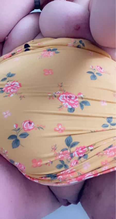 when you are at a house that isn’t yours & has a seat in the shower, you utilize it. when you are at a house that isn’t yours & has a seat in the shower, you utilize it.