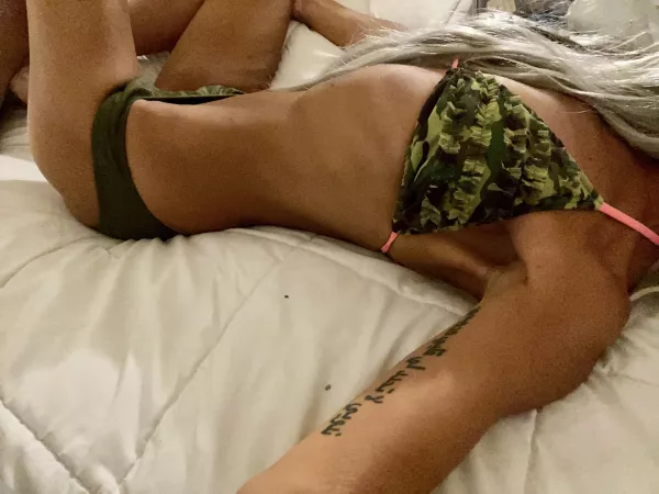 Who can remove this bikini and find what’s below the bridge 😉