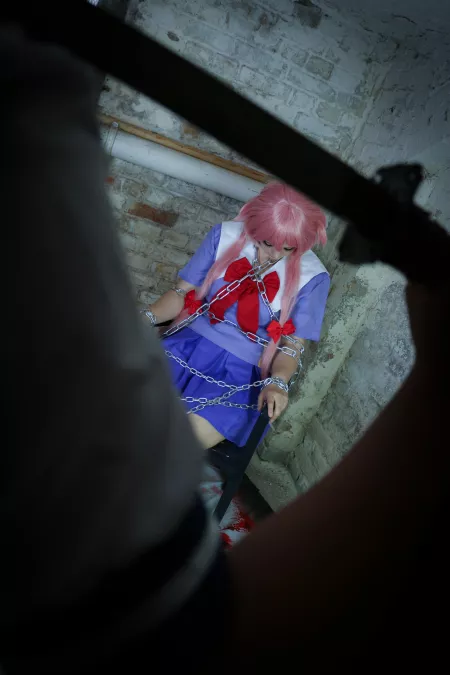 Who could be standing in front of Yuno? (By Lysande and Gunaretta)