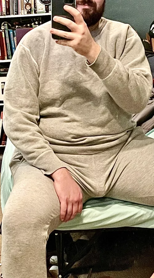 Who else is excited for the return of sweatpants season?