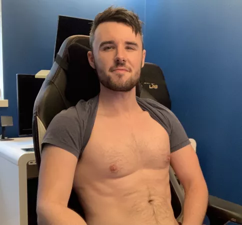 Who else is playing games all weekend?