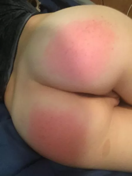 Who enjoys spankings?! 😉😜