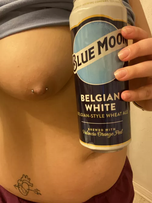 Who likes titties and beer ;)