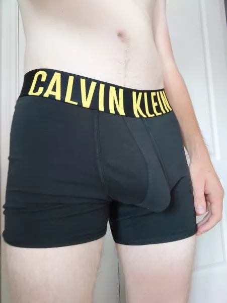 Who wants to come and pull them down for me? [25, UK]