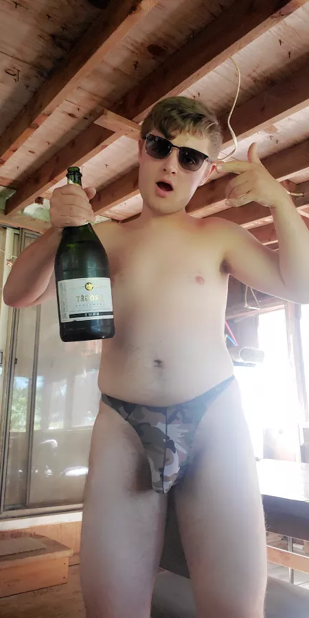 Who wants to party? 🥳