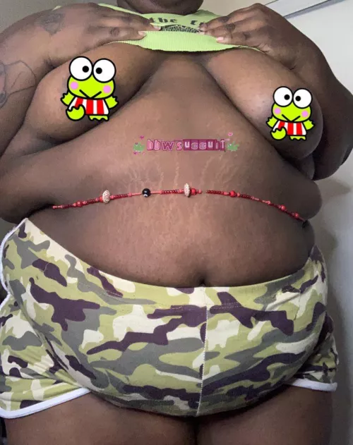 who’s horny right now :)?