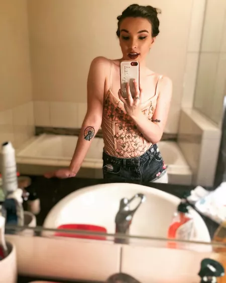 Why hello there 😘