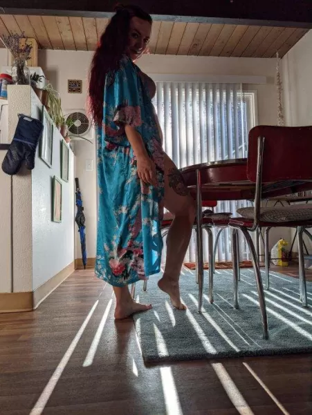 Why wear more than this? 🥰