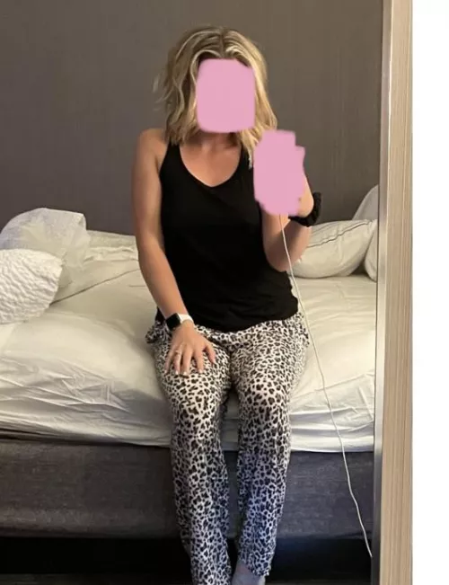 Wife went on her first work trip in a while. How do you think it ended? Should we share more?