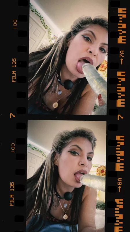 Wish I could always keep my mouth like this 😛