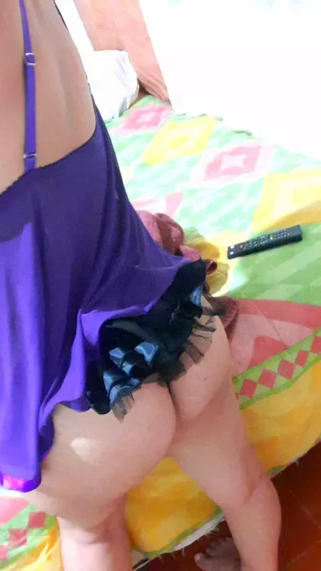 Wore this for my then-bf, hubby hasn't sen me in it 😋😊