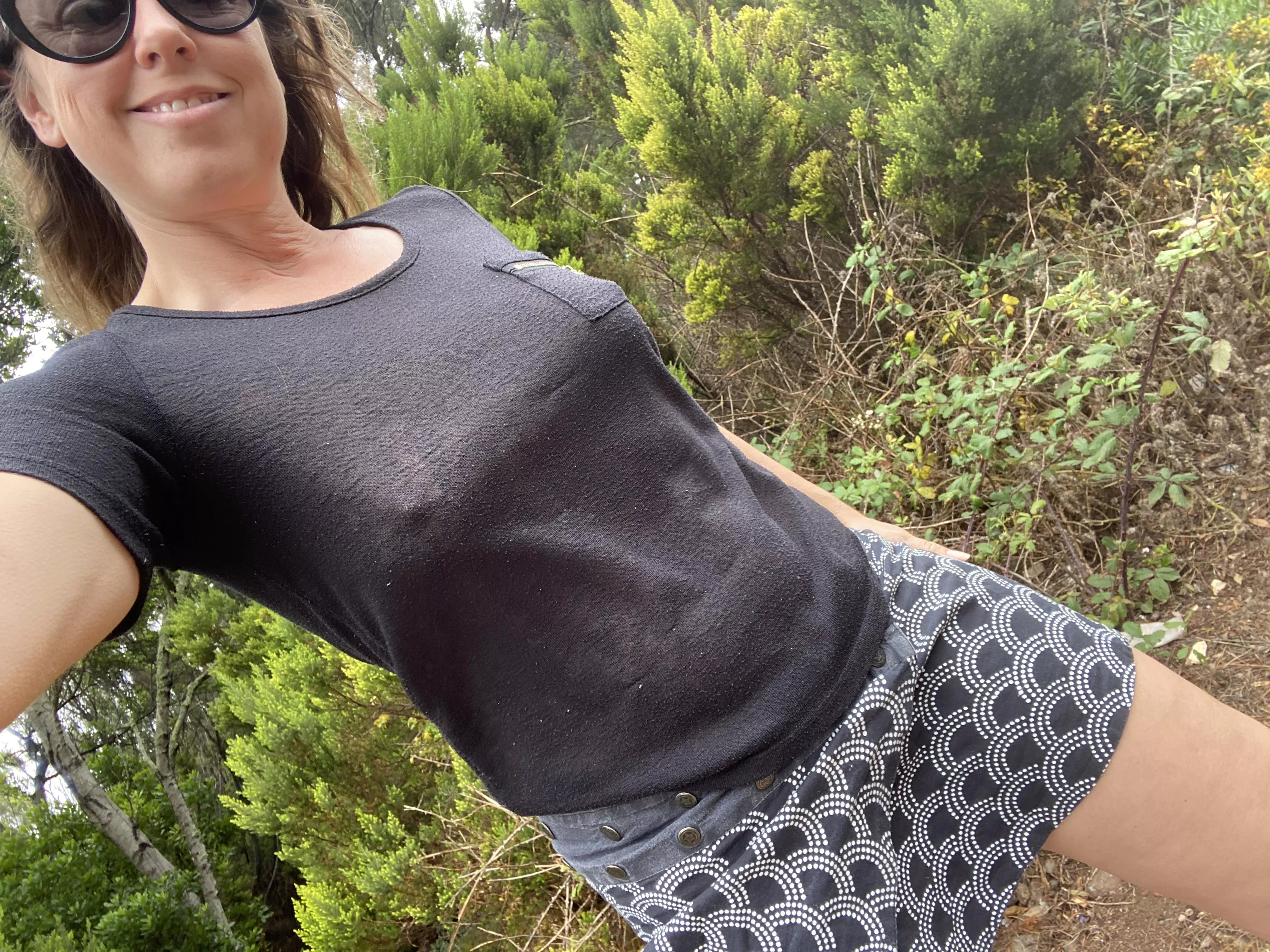 Would you meet your next door milf in the woods for a lunch break