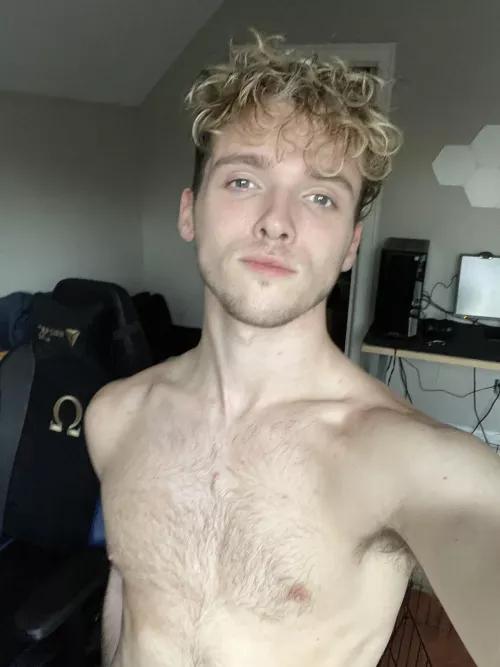 Would you play horror games with me?