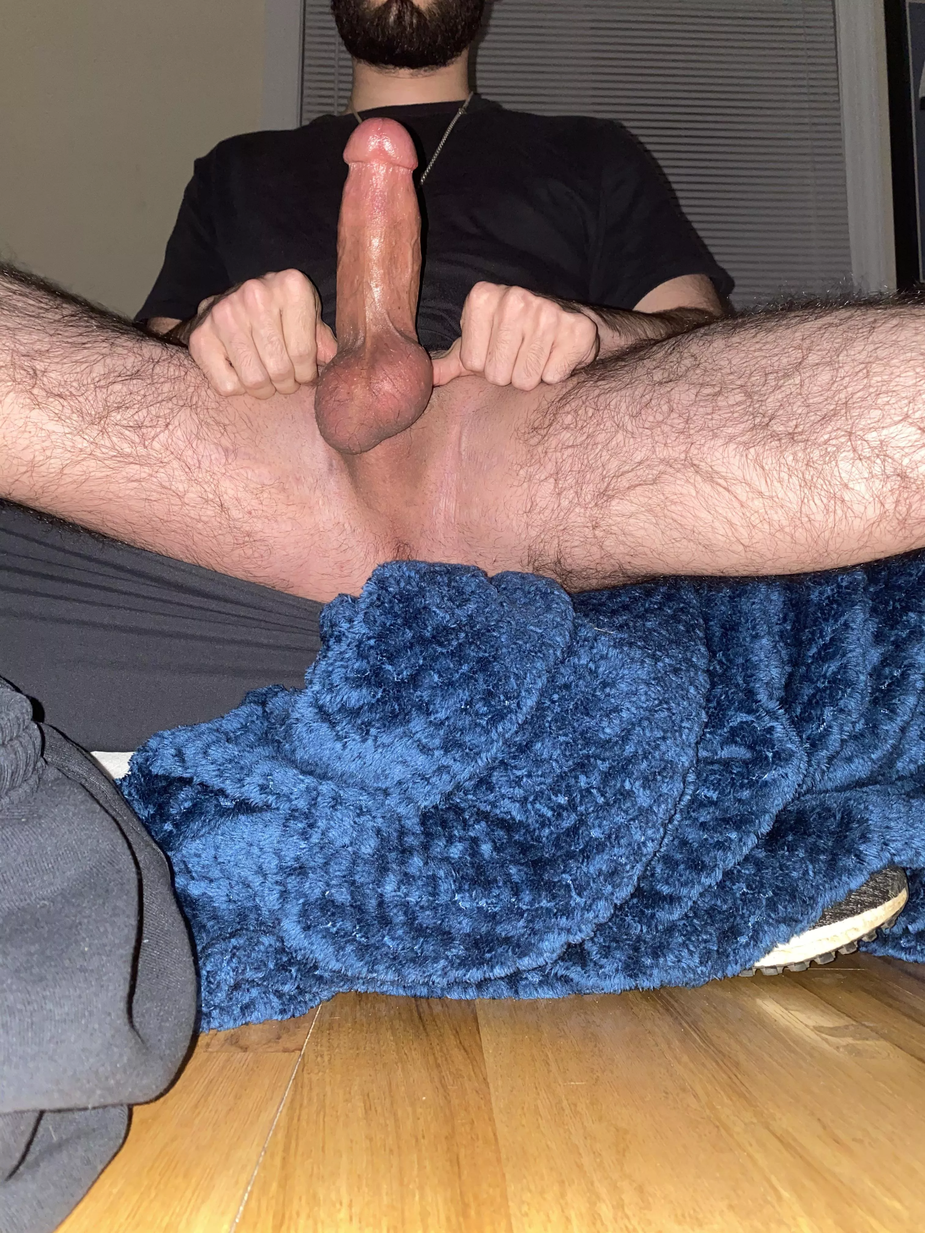 Would you ride my cock to start your week?😉