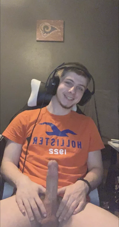 Would you suck me off while I play the game?