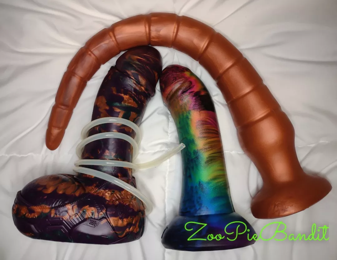 YOU GUYS! The holiday weekend has BEGUN! What toys are you stuffing in your holes or the holes of willing participants over the next three days??? This is how Friday night began for me and Saturday is sure to be just as fun! YOU GUYS! The holiday weekend has BEGUN! What toys are you stuffing in your holes or the holes of willing participants over the next three days??? This is how Friday night began for me and Saturday is sure to be just as fun!