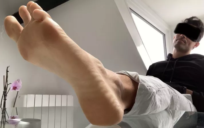 You may not be into findom, but you’re into me.