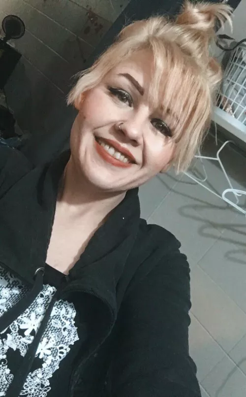 You think it’s so easy [F]uckin’ with my feelings I got one comin’ over and one right now