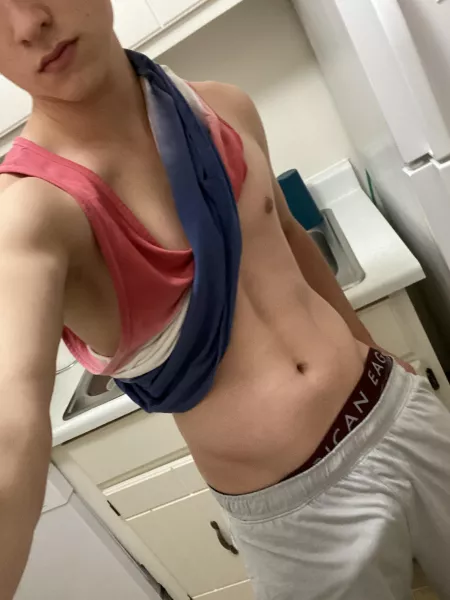 You up for a quickie in the kitchen? I’m bored, DM me