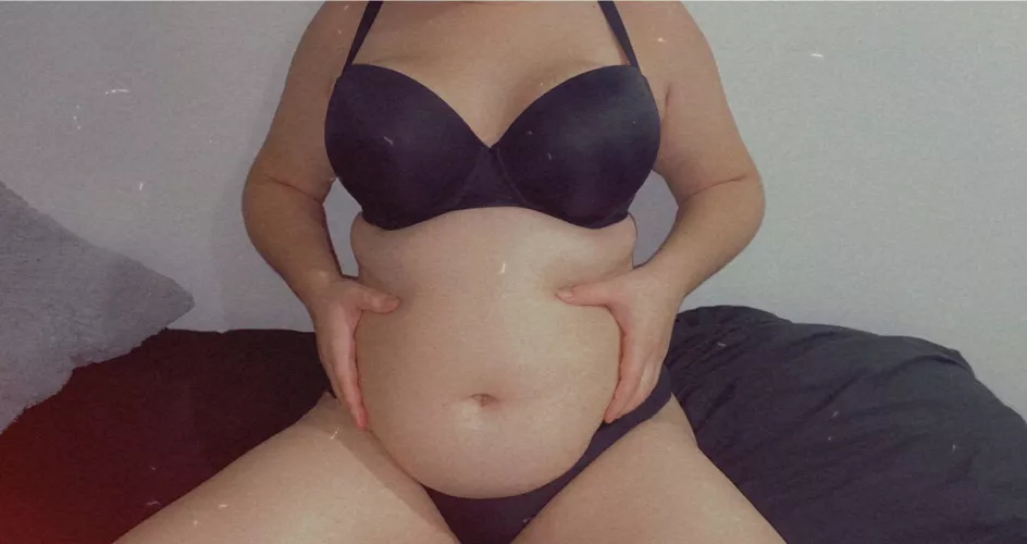 Your Belly Fantasy 🖤