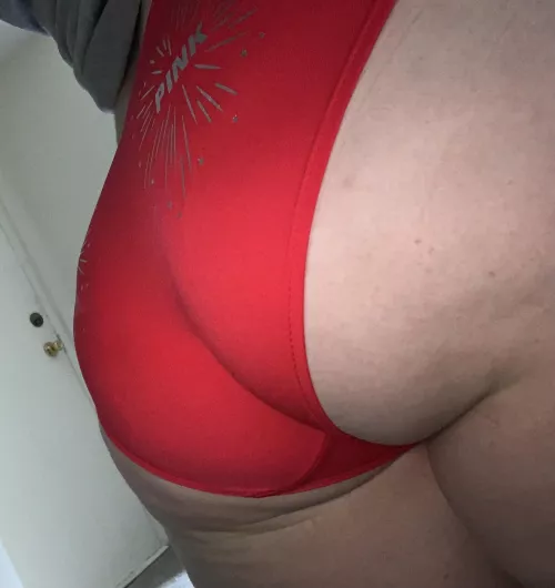 Your pathetic ass could never compare. No worries tho, I’ll let you watch and even record while your husband fills my married pussy. Maybe my husband can please you instead… Your pathetic ass could never compare. No worries tho, I’ll let you watch and even record while your husband fills my married pussy. Maybe my husband can please you instead…